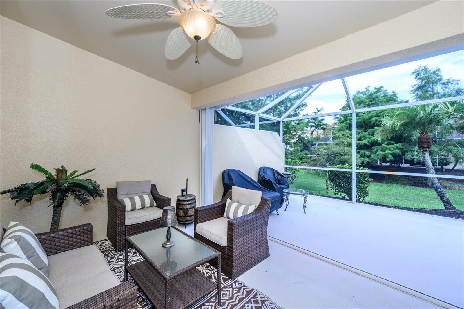 VILLA GRANDE/BURNT STORE ISLES - Residential