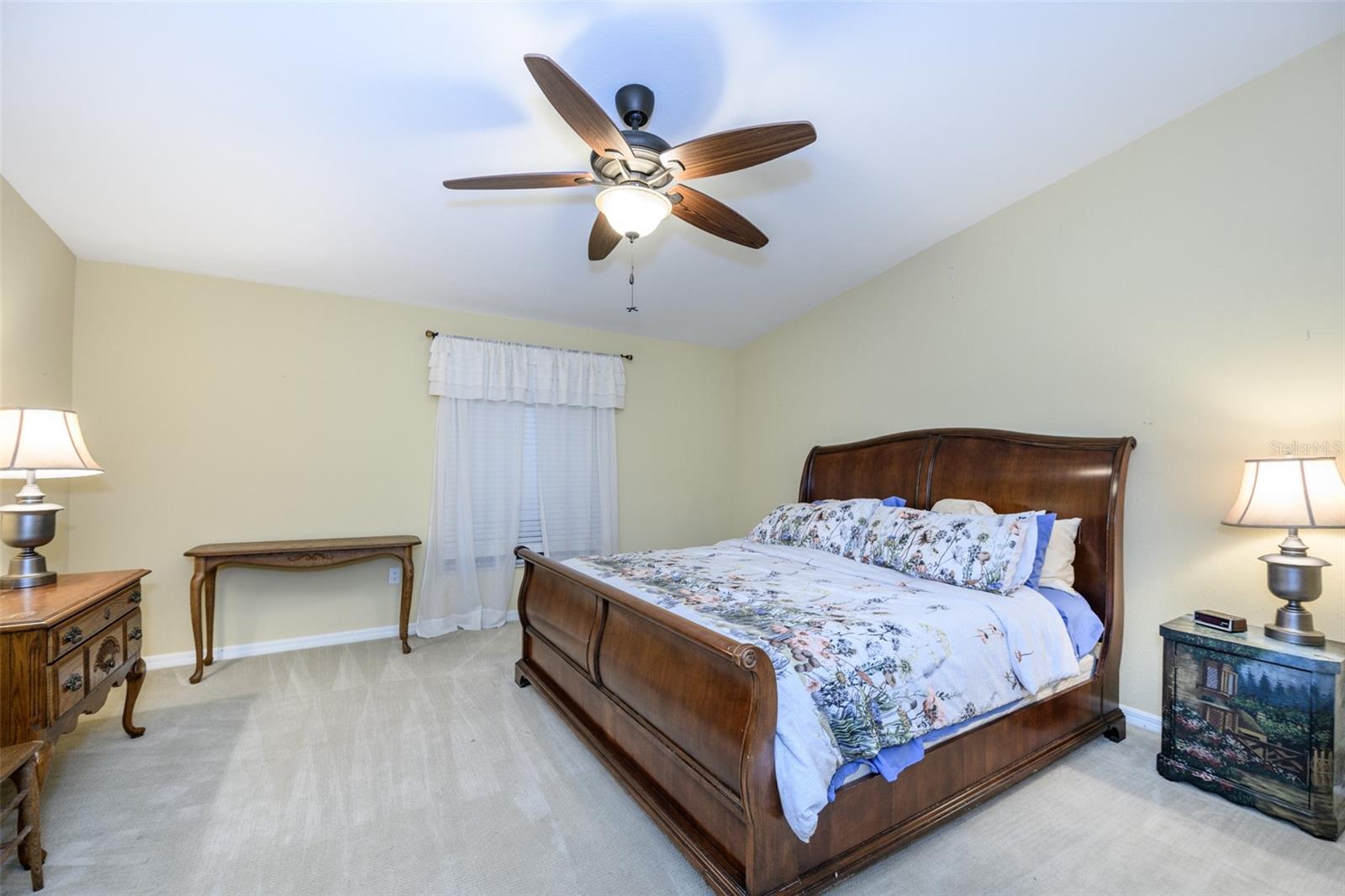 VILLA GRANDE/BURNT STORE ISLES - Residential