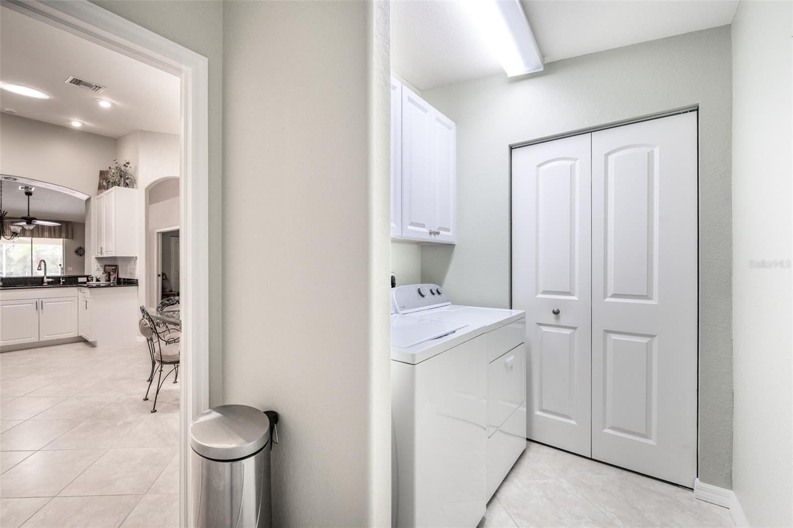 VILLA GRANDE/BURNT STORE ISLES - Residential