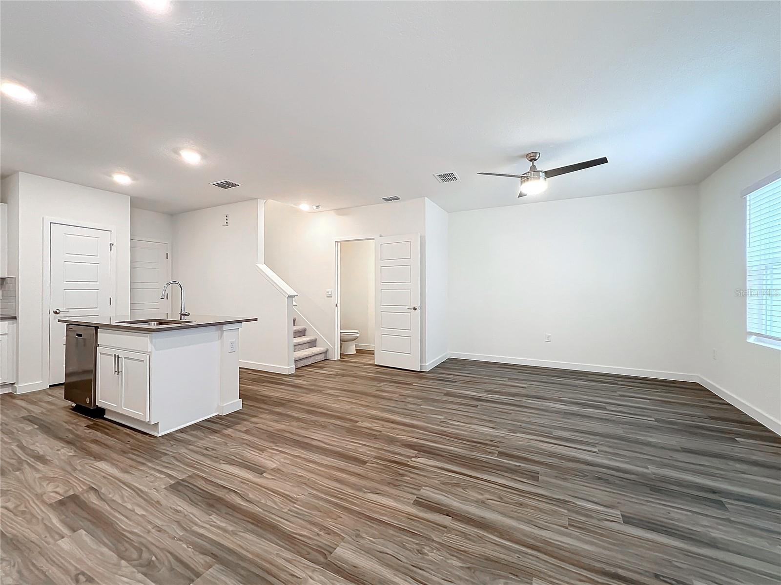 MONTEREY NORTH - Residential Lease