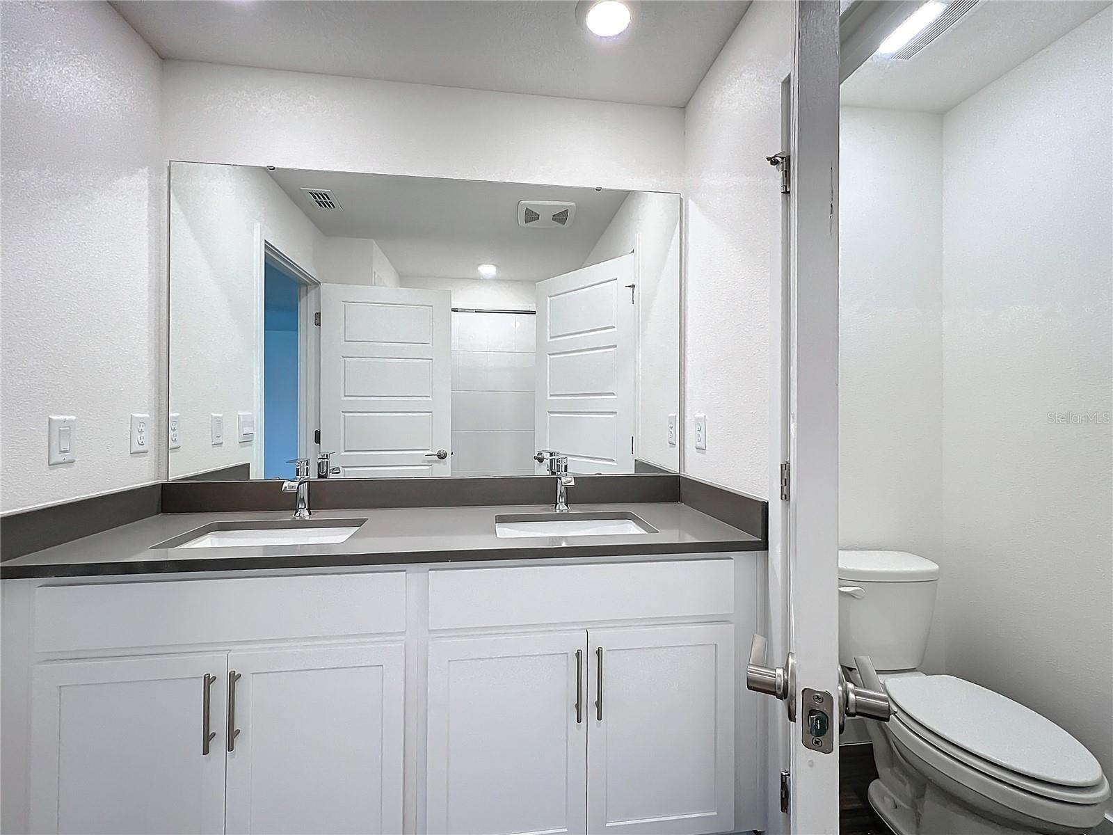MONTEREY NORTH - Residential Lease