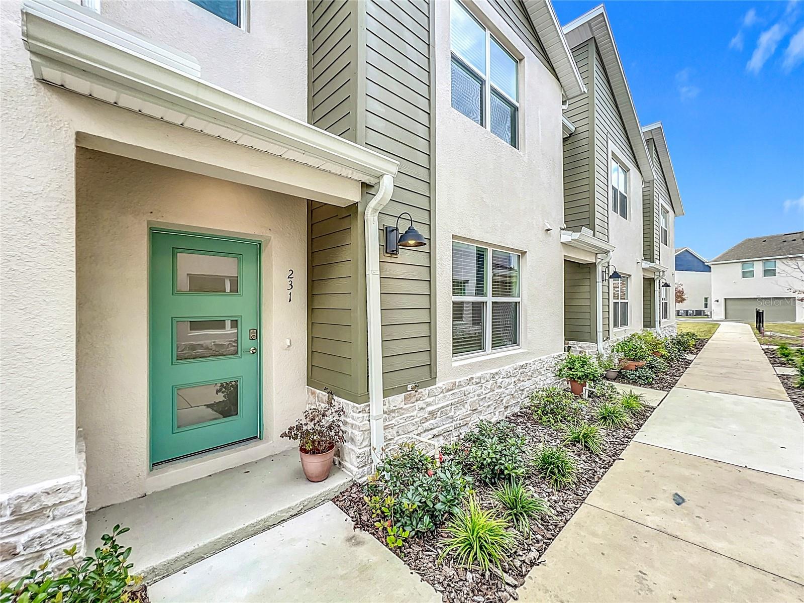 MONTEREY NORTH - Residential Lease
