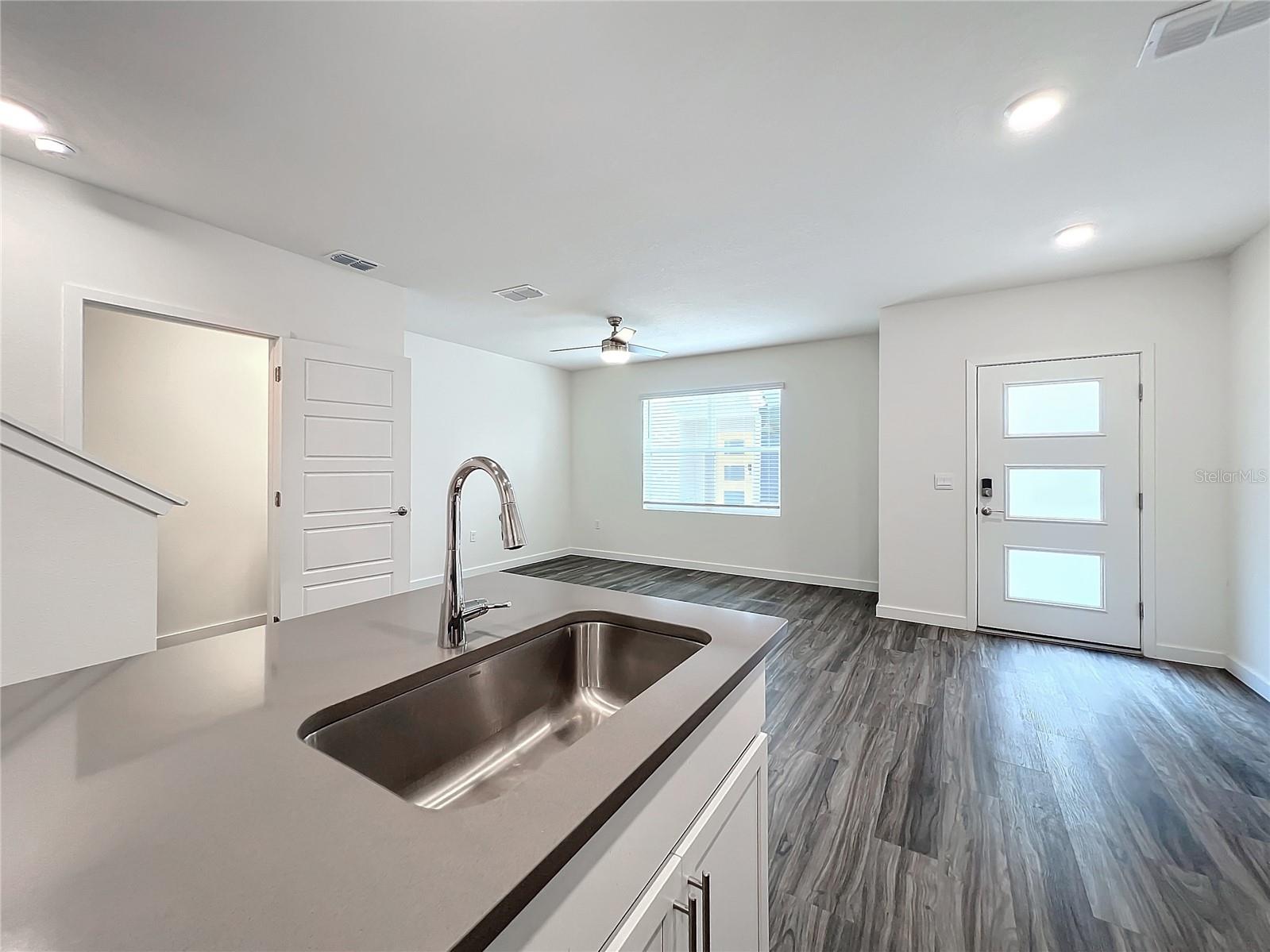 MONTEREY NORTH - Residential Lease