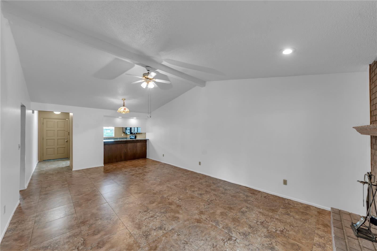 LOWELL VILLAGE - Residential