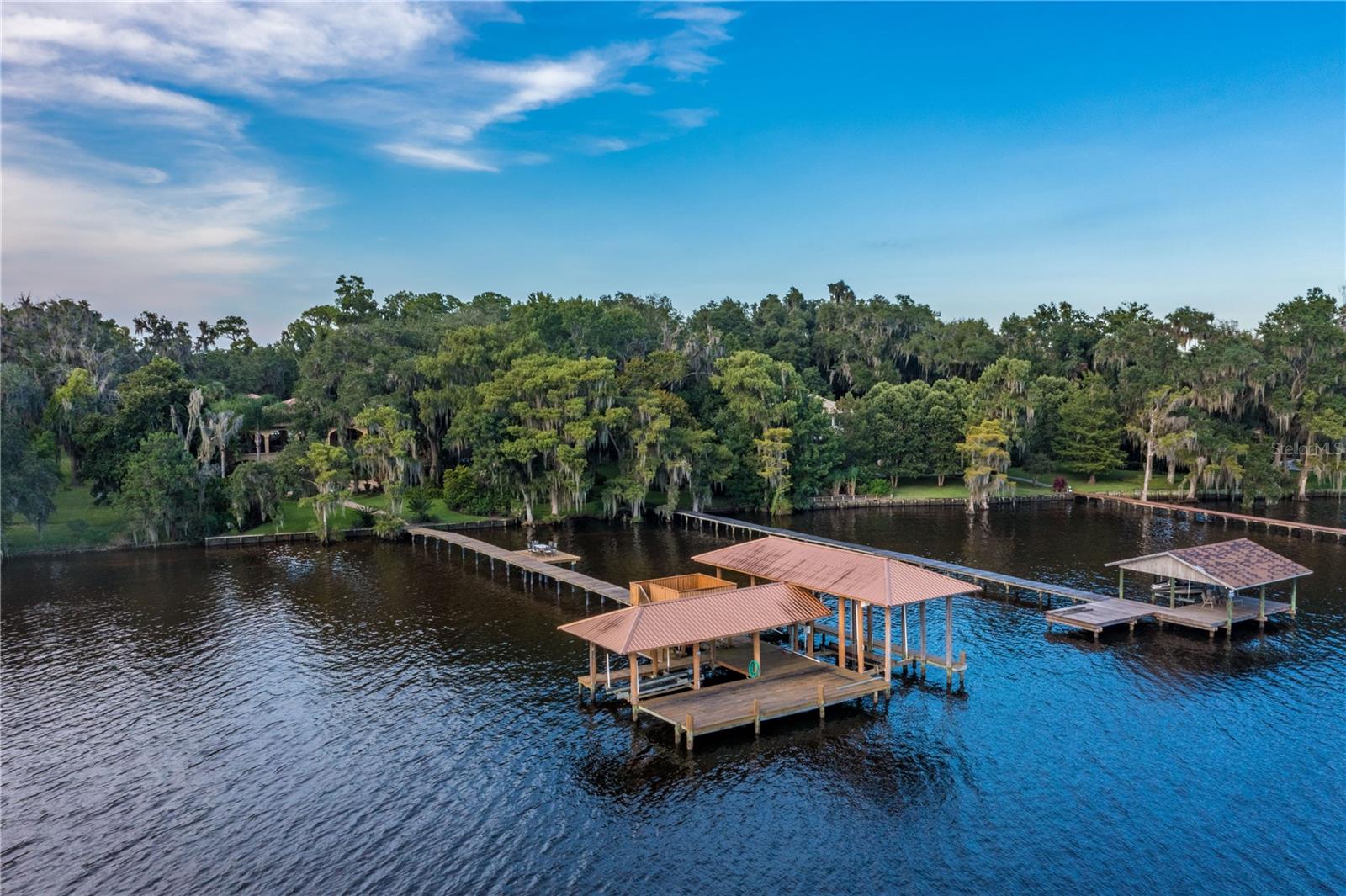 COLEE COVE ESTATES - Residential