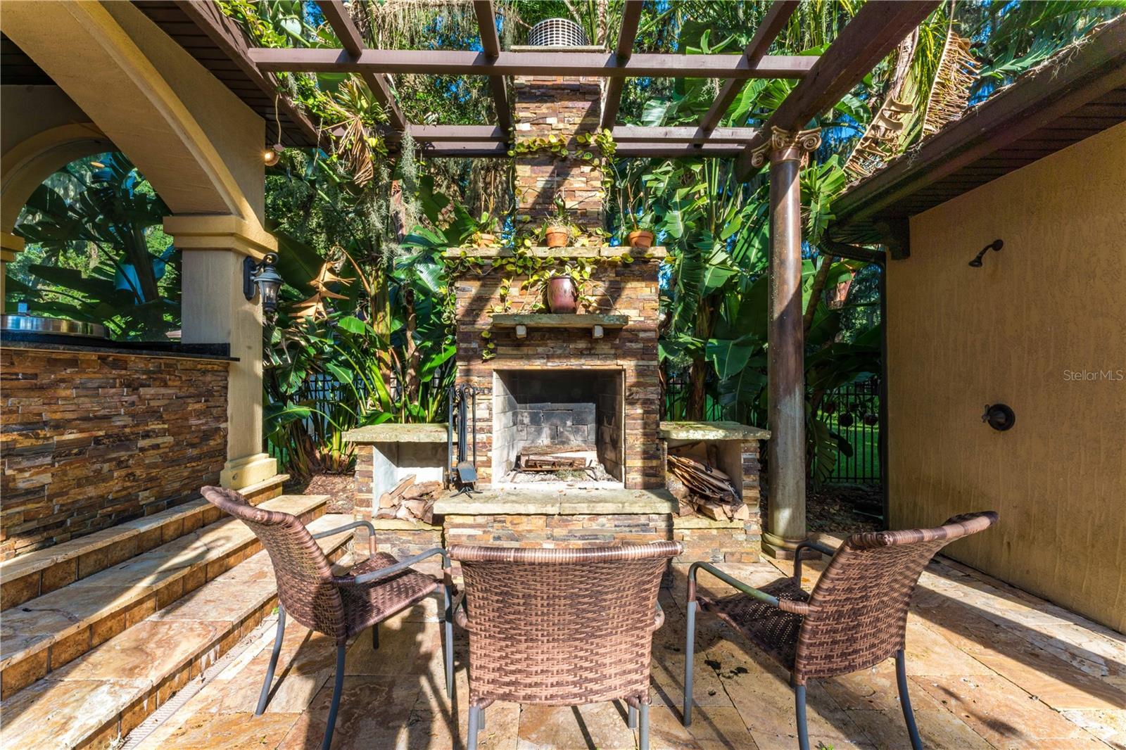COLEE COVE ESTATES - Residential
