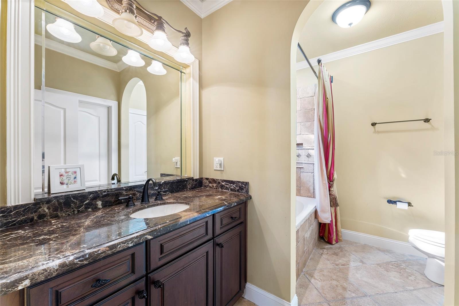 COLEE COVE ESTATES - Residential