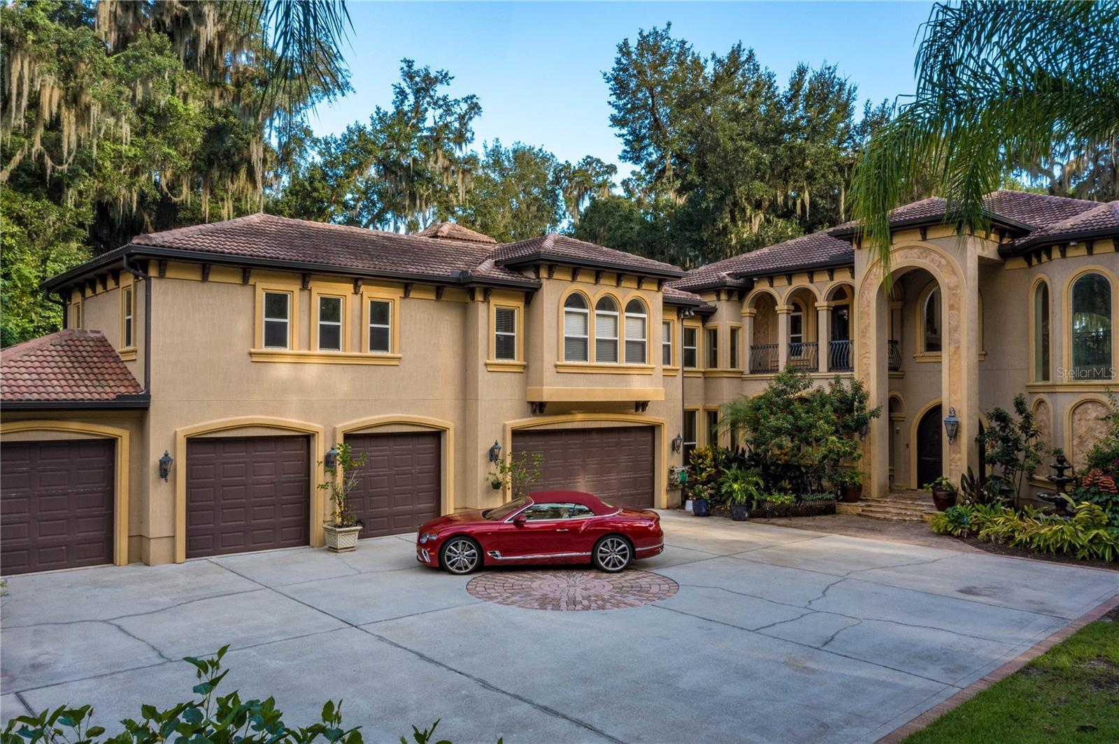 COLEE COVE ESTATES - Residential