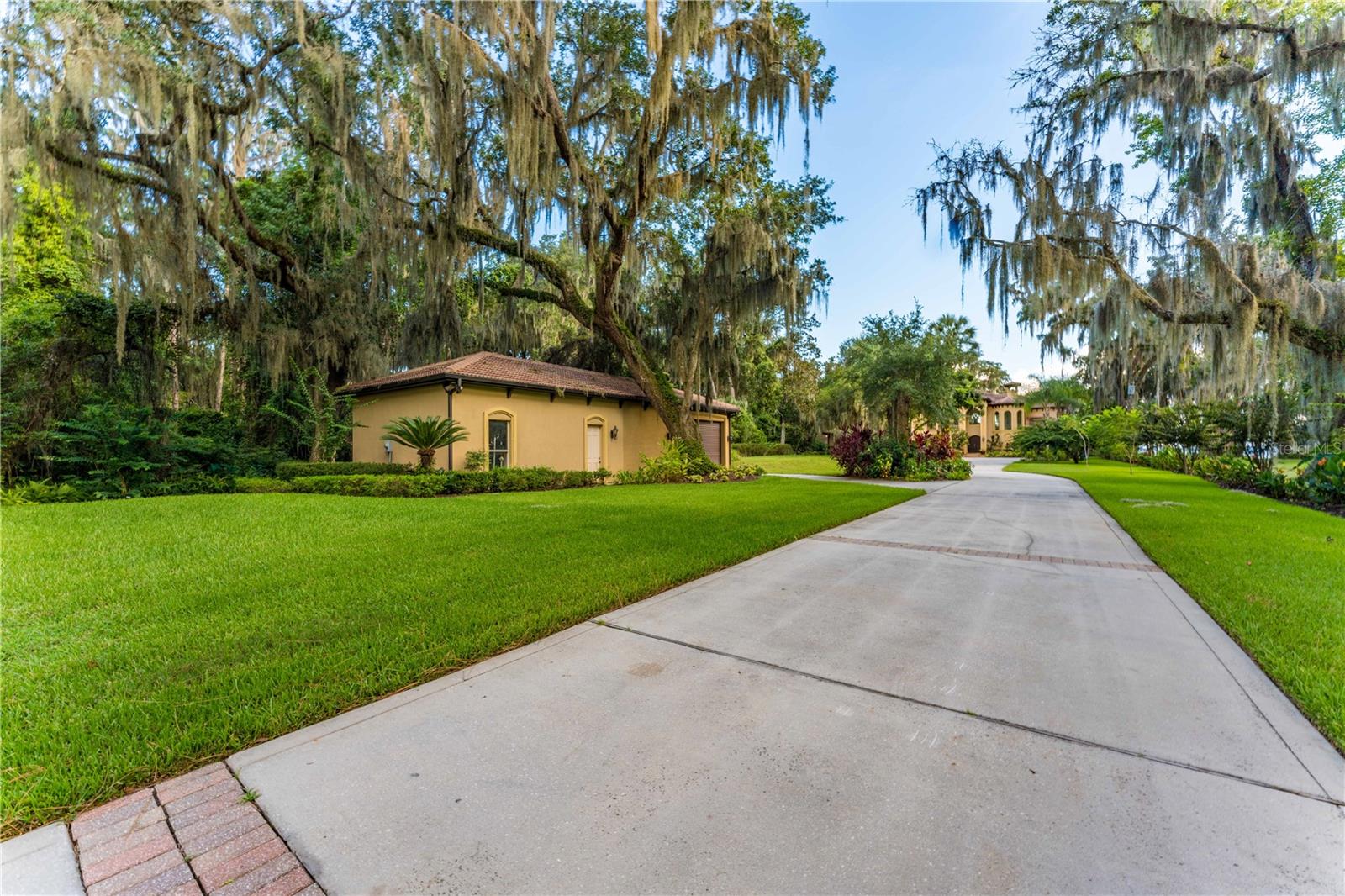 COLEE COVE ESTATES - Residential