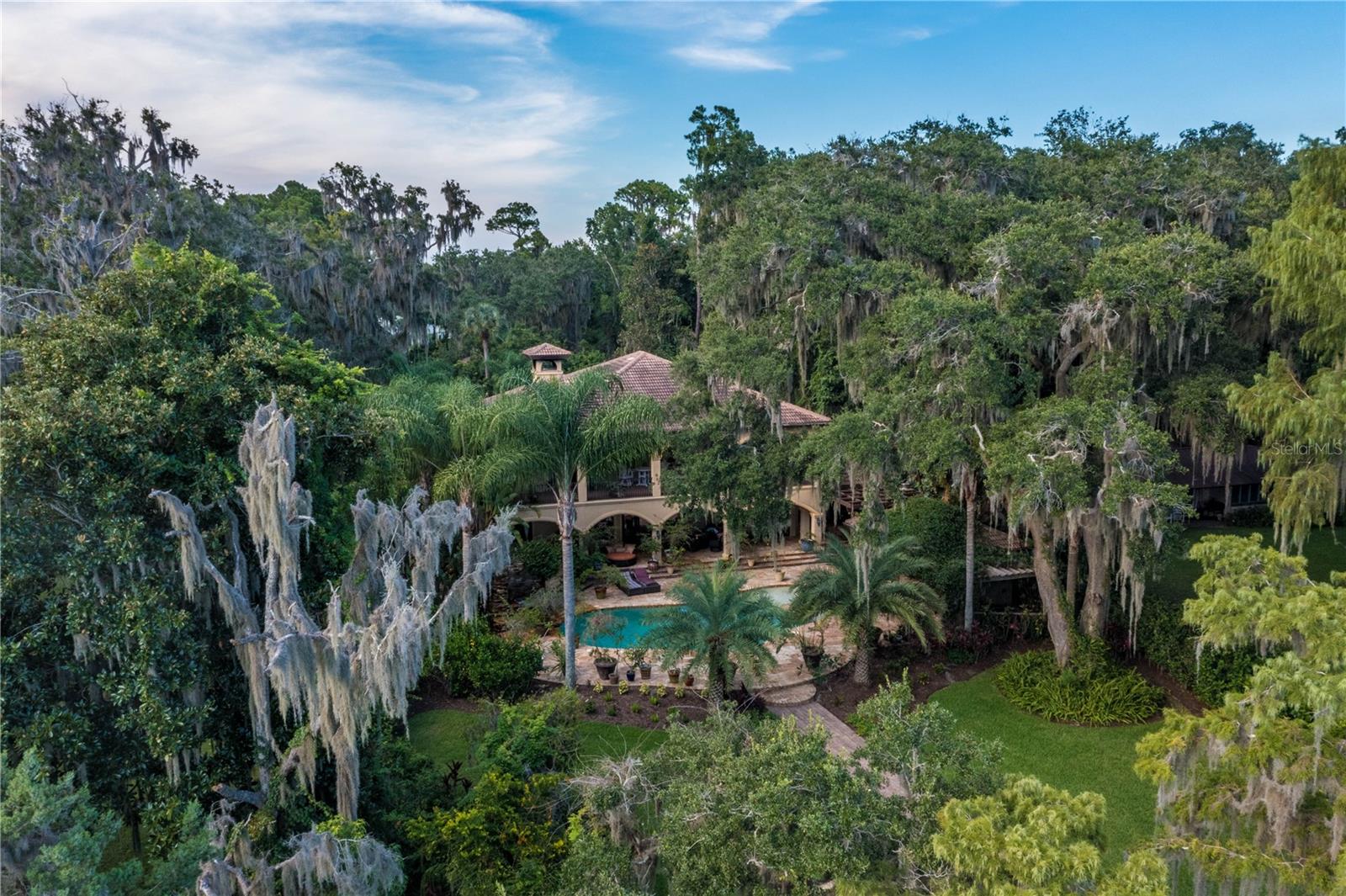 COLEE COVE ESTATES - Residential