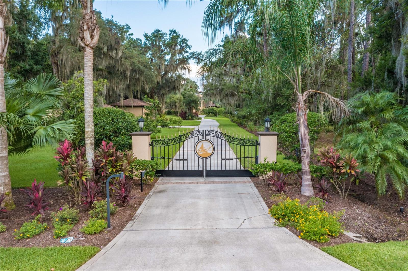 COLEE COVE ESTATES - Residential