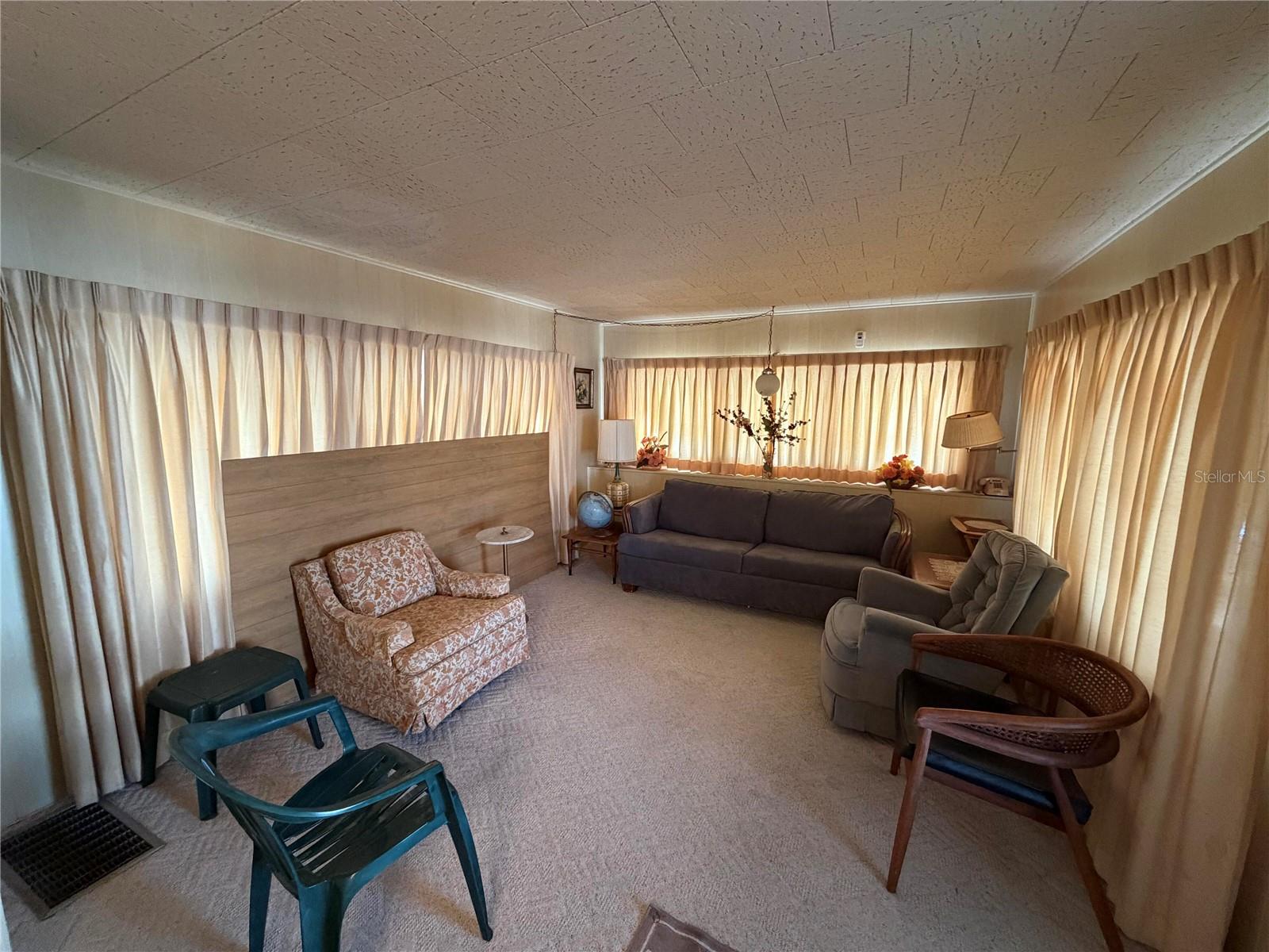 FAIR LANE ACRES THIRD ADD - Residential