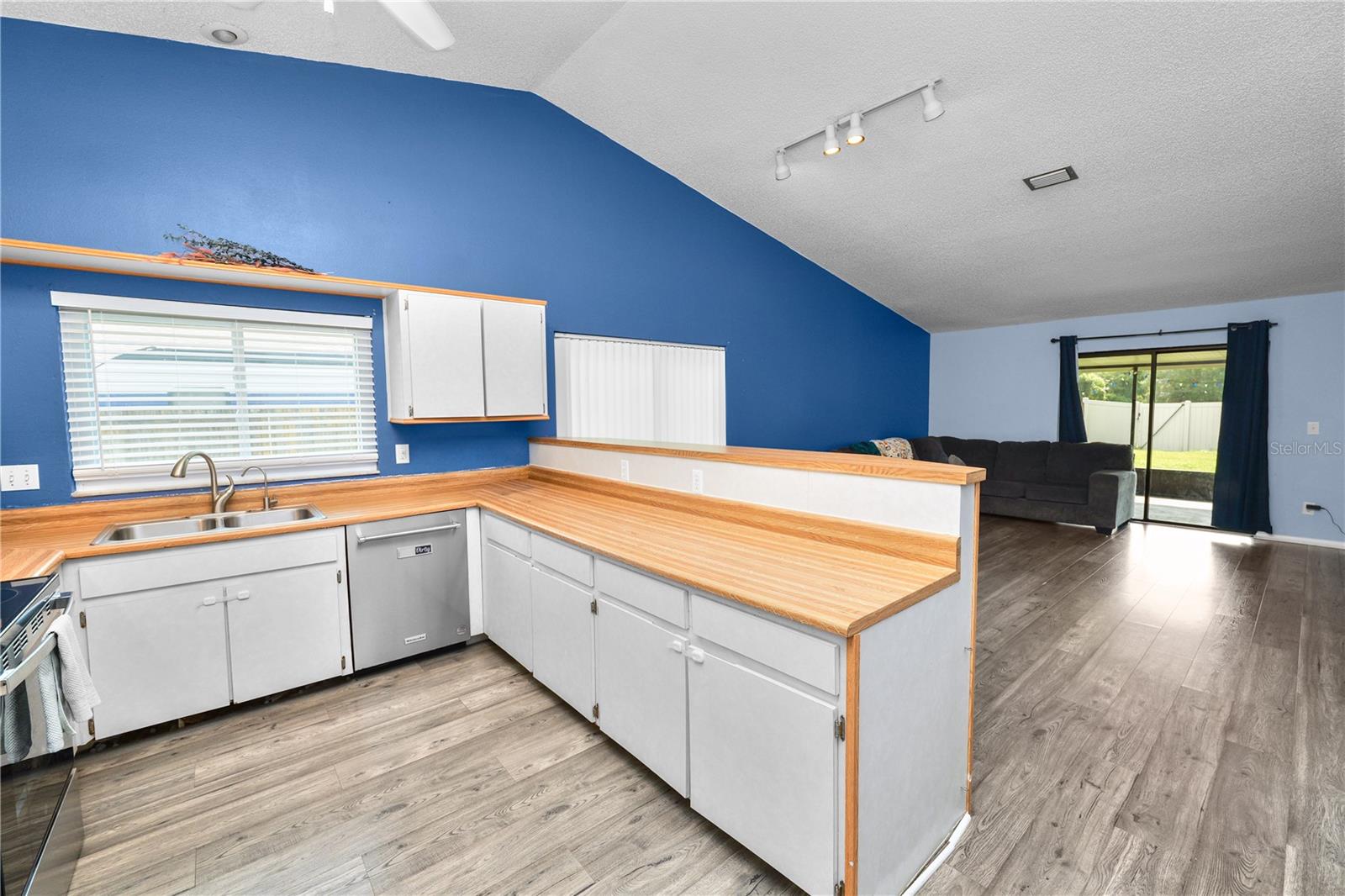 THE WILLOWS UNIT 1 - Residential