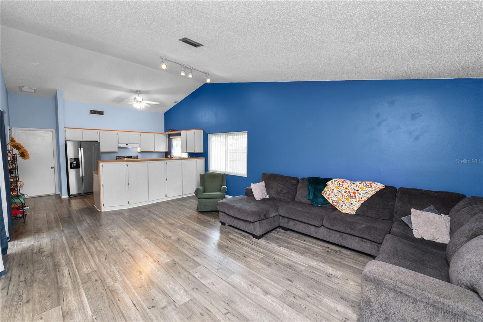 THE WILLOWS UNIT 1 - Residential