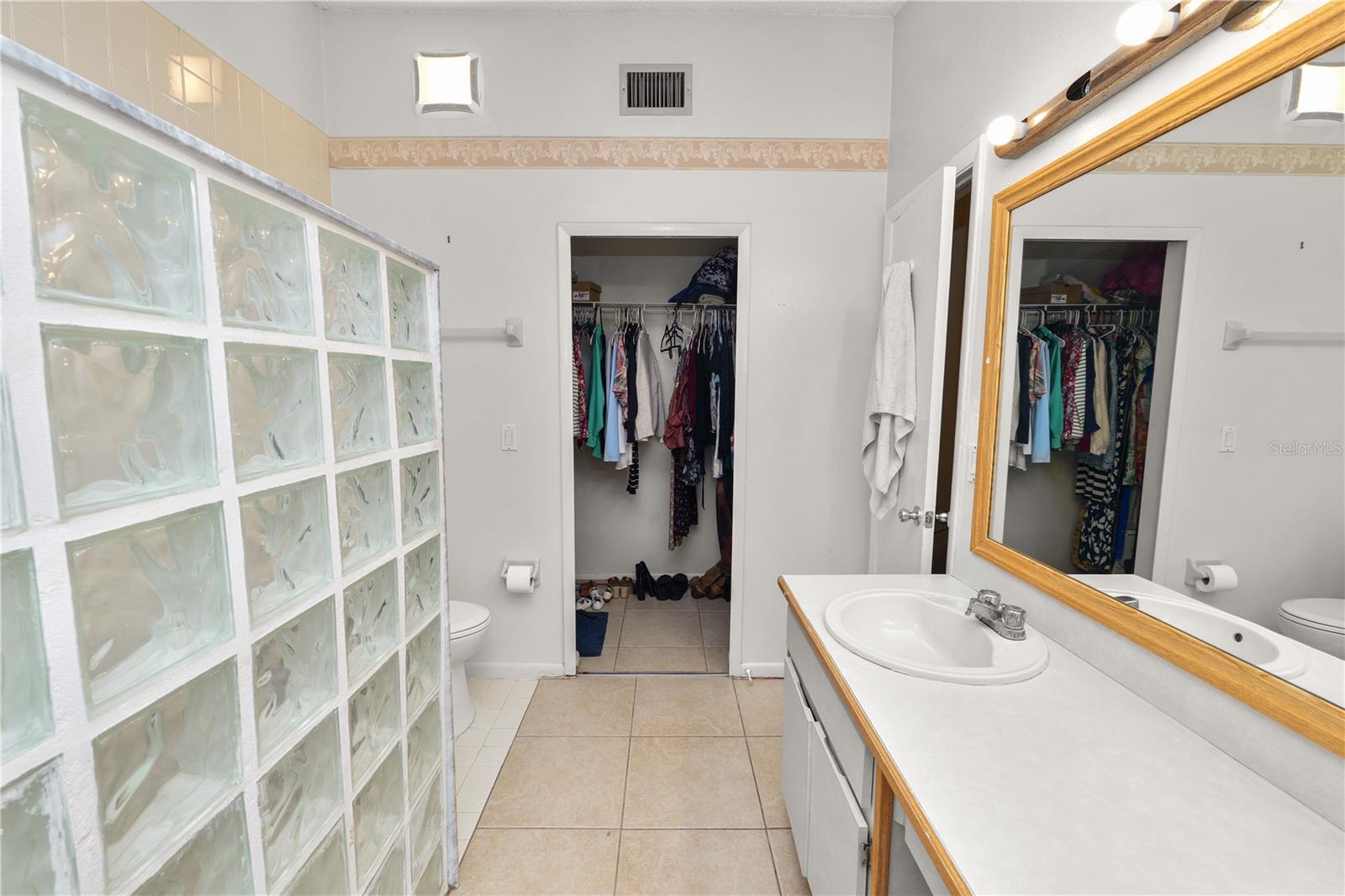 THE WILLOWS UNIT 1 - Residential