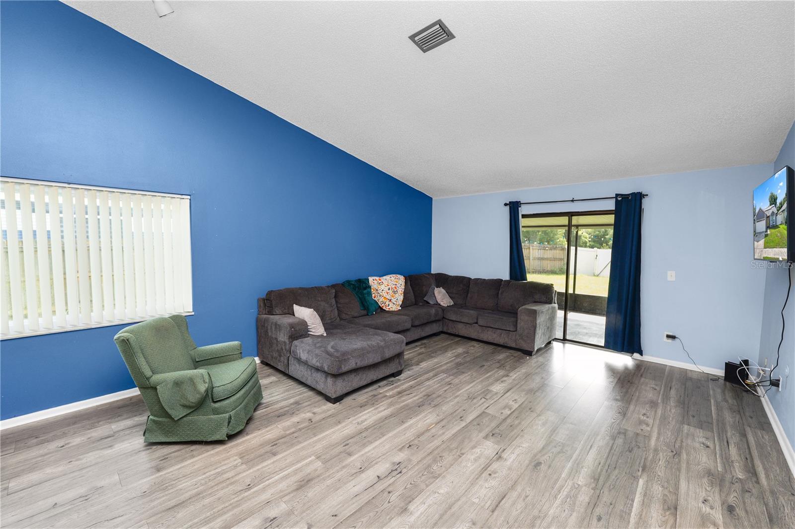 THE WILLOWS UNIT 1 - Residential