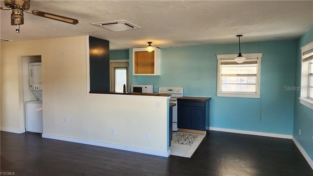 LEHIGH ACRES 1ST ADD - Residential