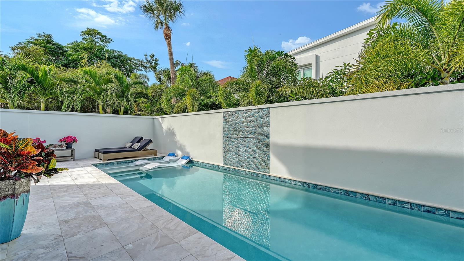 BURNS REALTY CO SUB - Residential