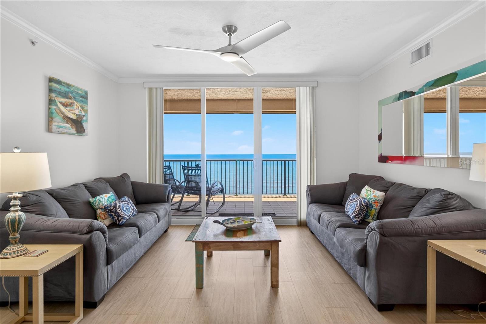 DIMUCCI TWIN TOWERS N & S - Residential