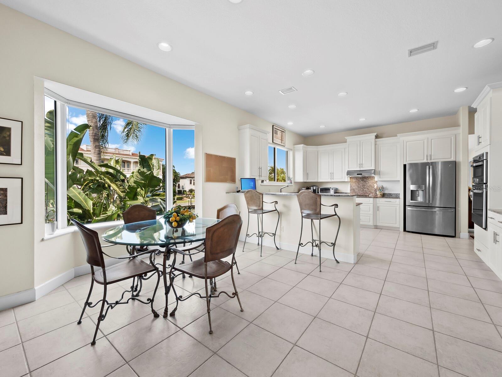 COUNTRY CLUB SHORES SEC 02 - Residential