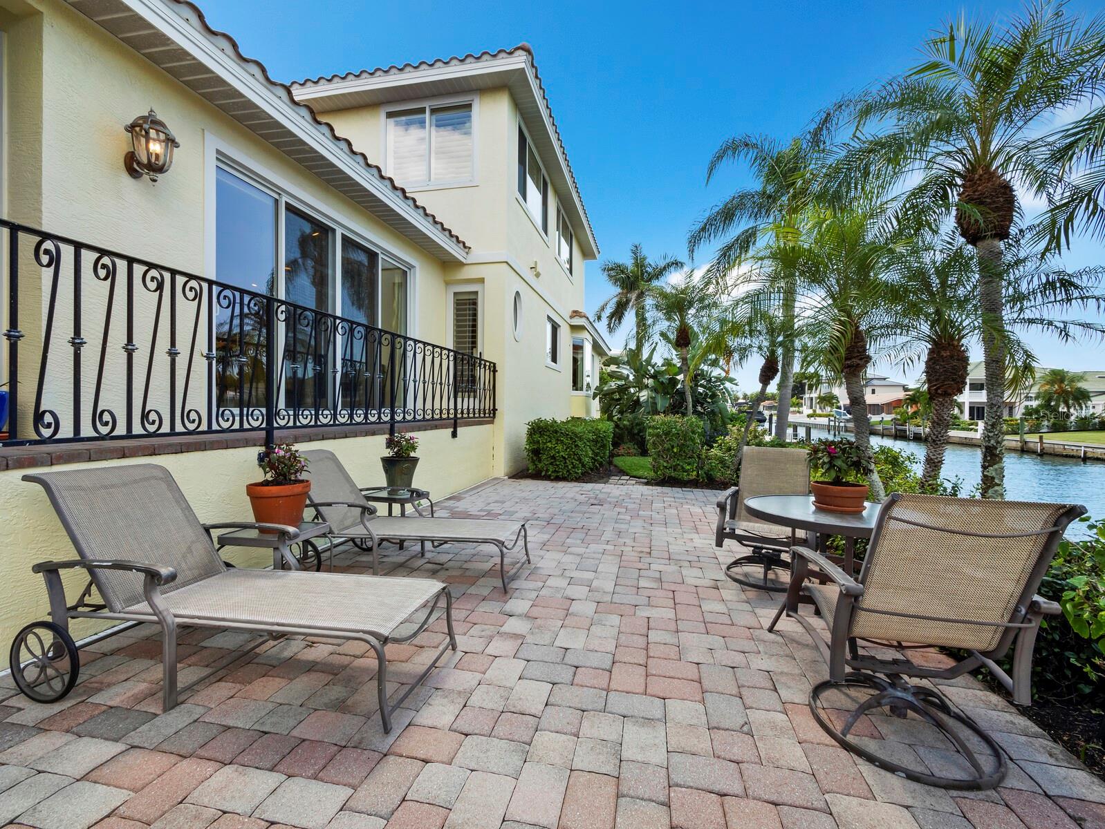COUNTRY CLUB SHORES SEC 02 - Residential