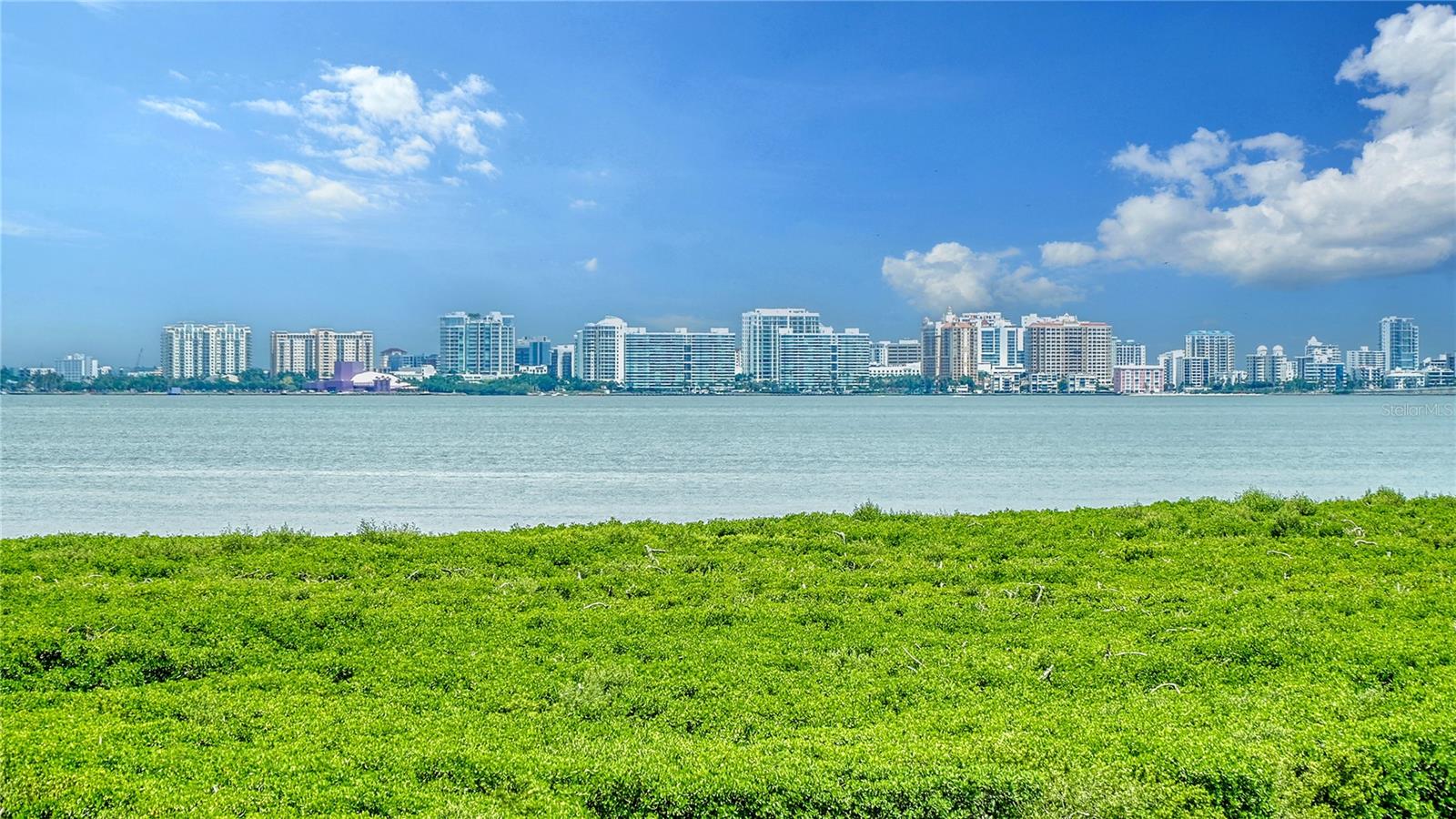 FAIRWAY BAY 1 - Residential Lease