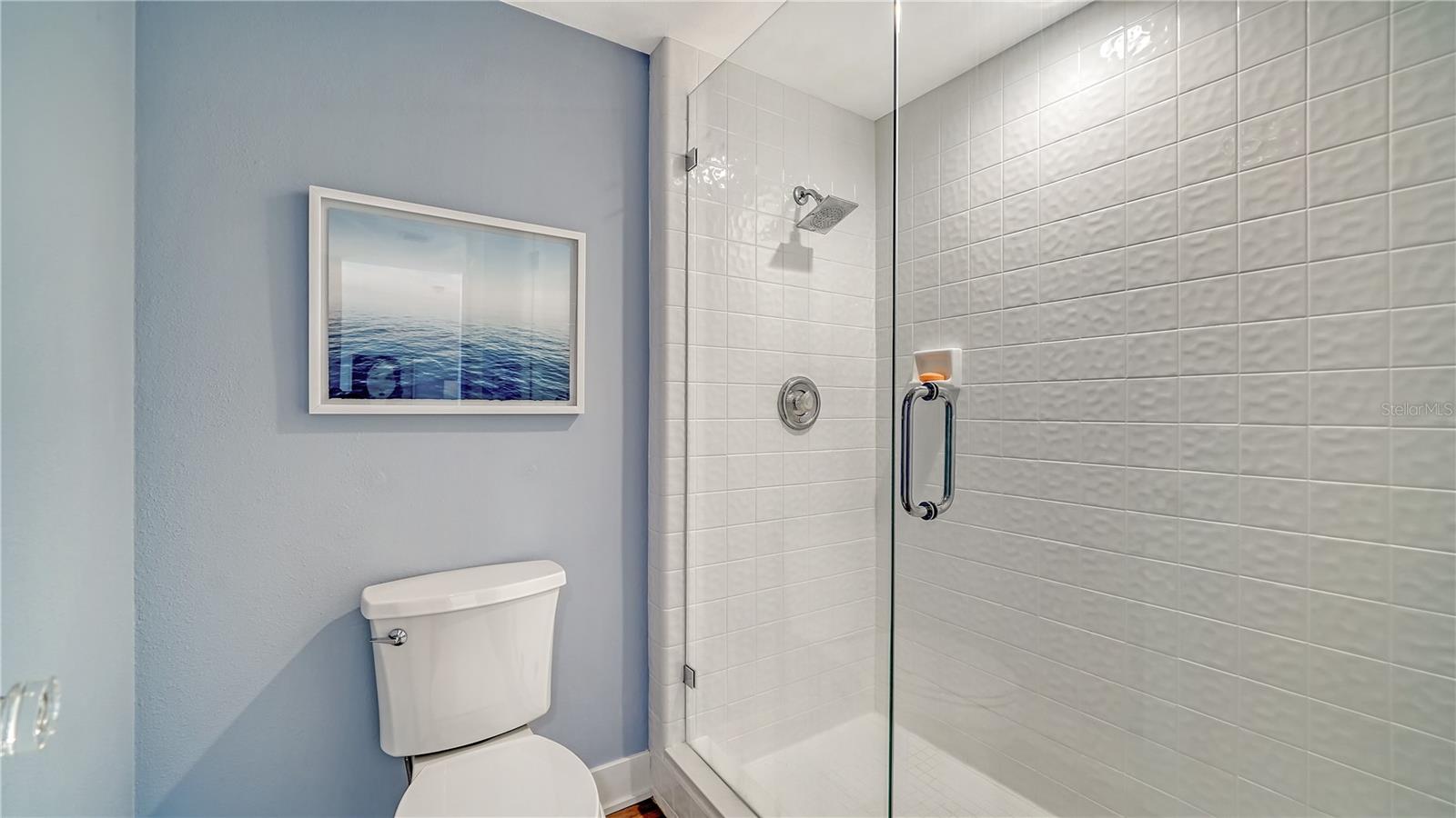 FAIRWAY BAY 1 - Residential Lease