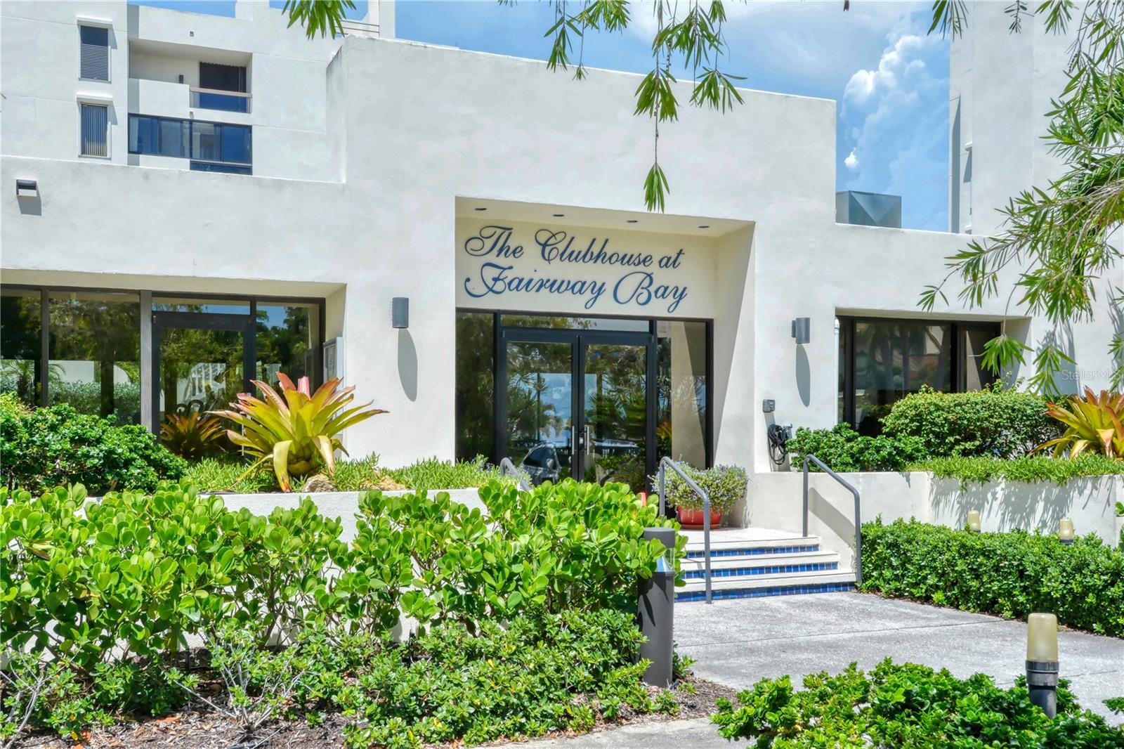 FAIRWAY BAY 1 - Residential Lease