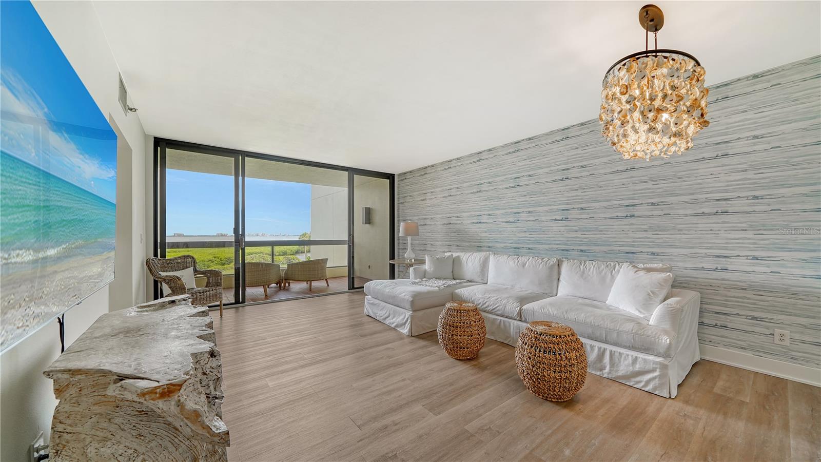 FAIRWAY BAY 1 - Residential Lease