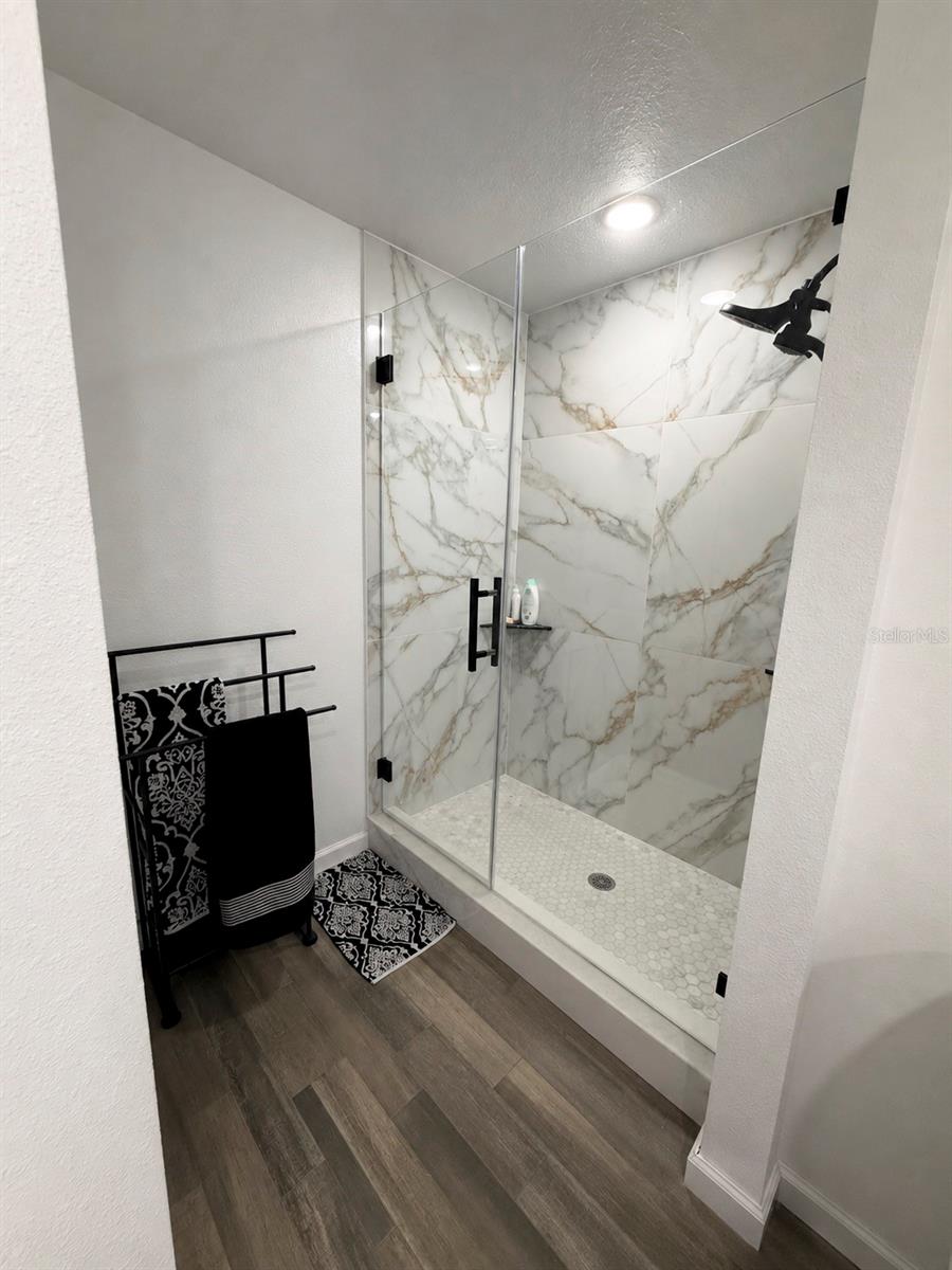 SPRING HILL - Residential Lease