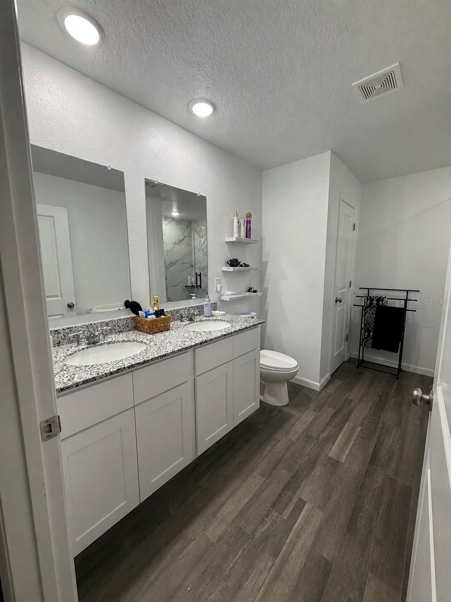 SPRING HILL - Residential Lease