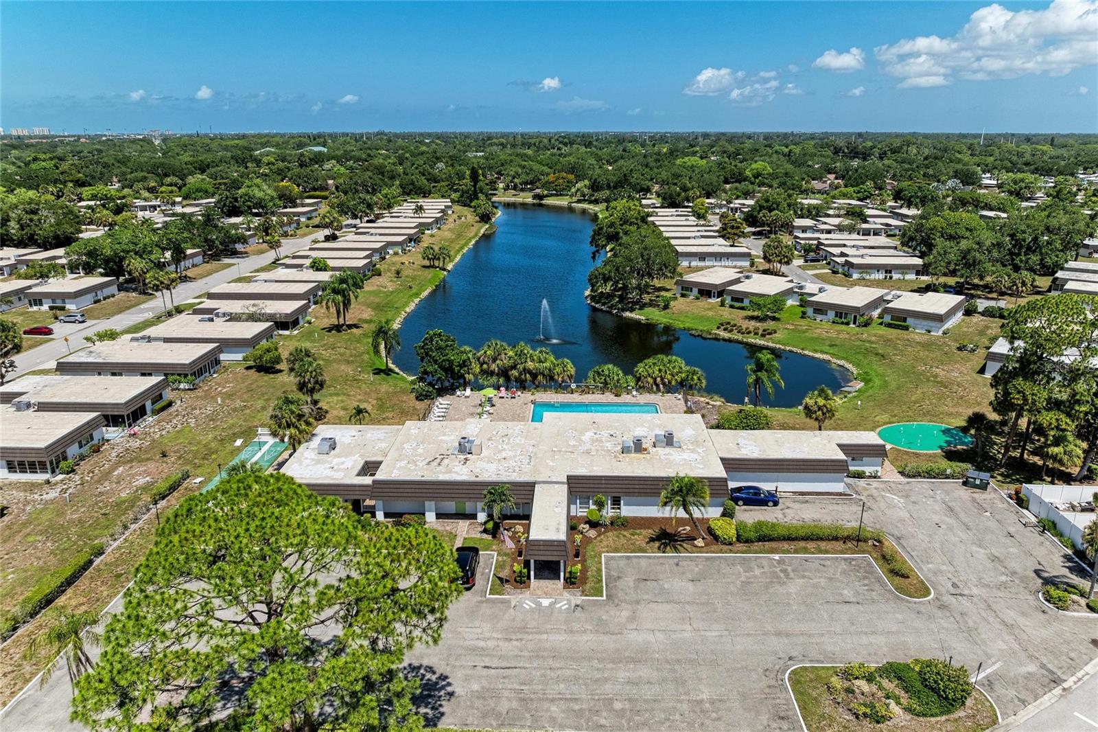 GLEN OAKS RIDGE VILLAS 2 - Residential