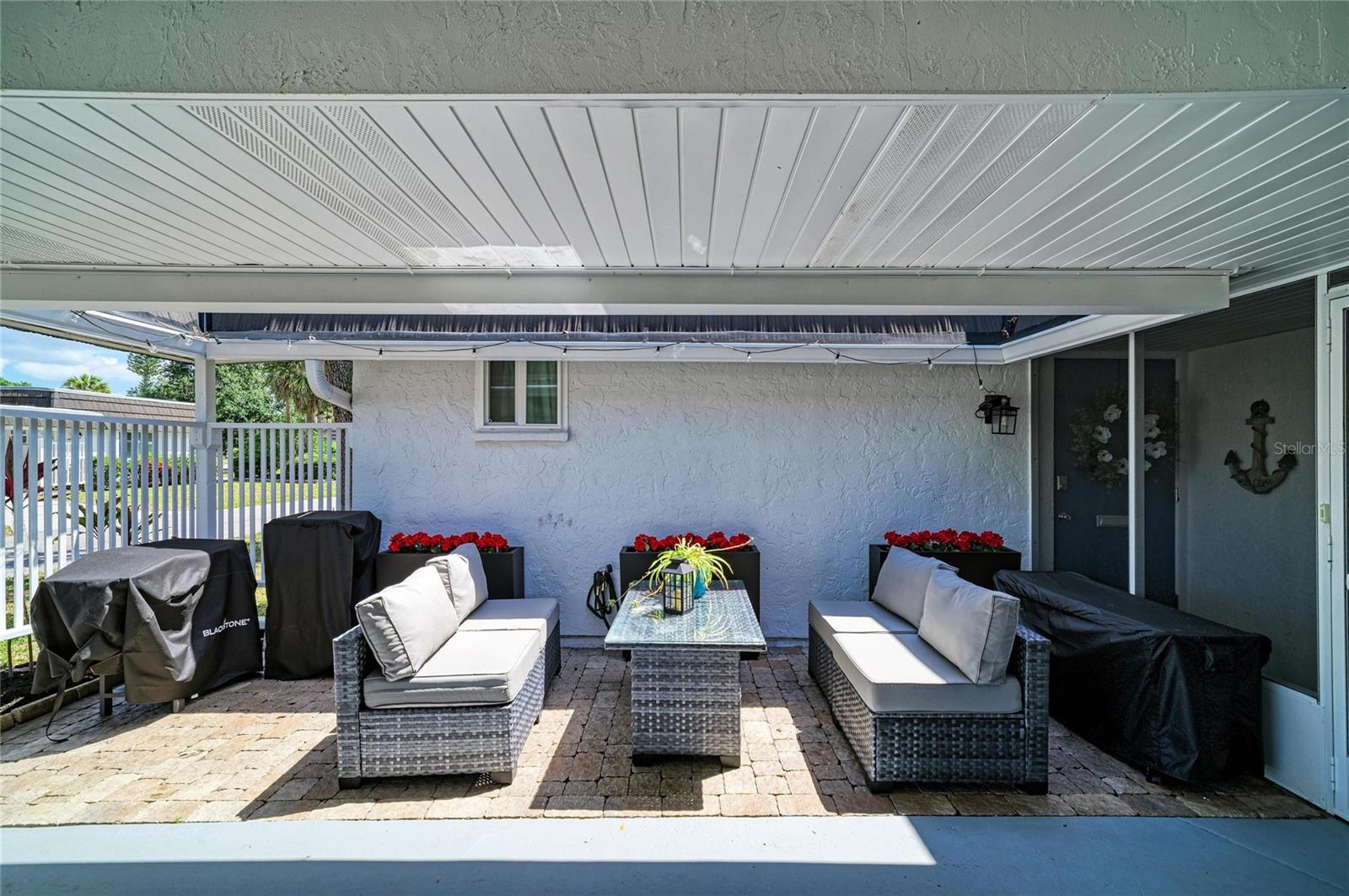 GLEN OAKS RIDGE VILLAS 2 - Residential