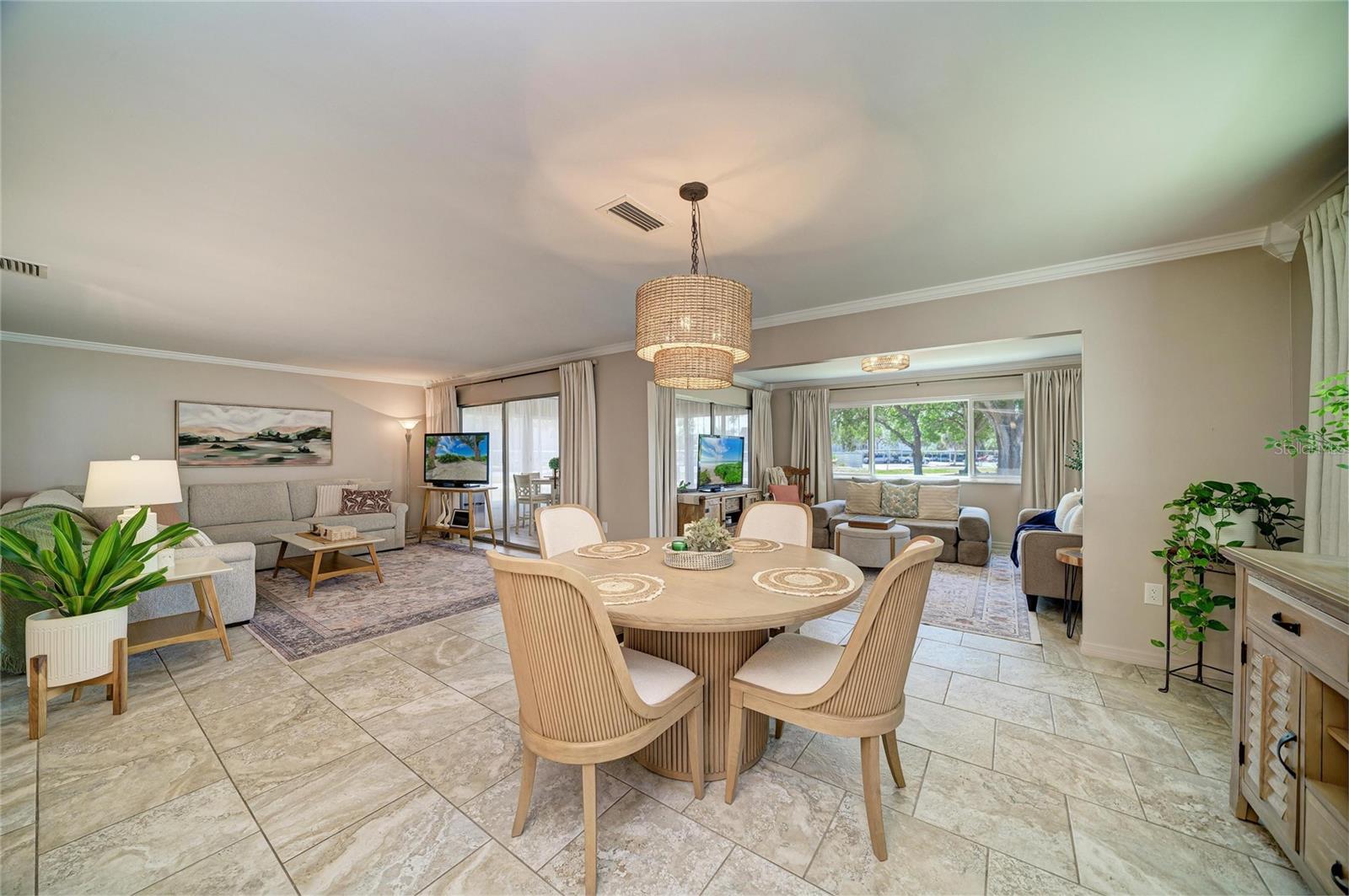 GLEN OAKS RIDGE VILLAS 2 - Residential