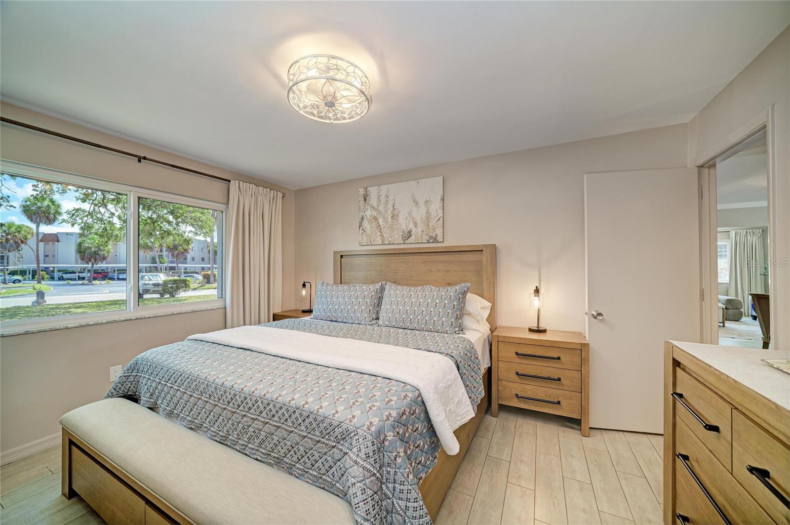 GLEN OAKS RIDGE VILLAS 2 - Residential
