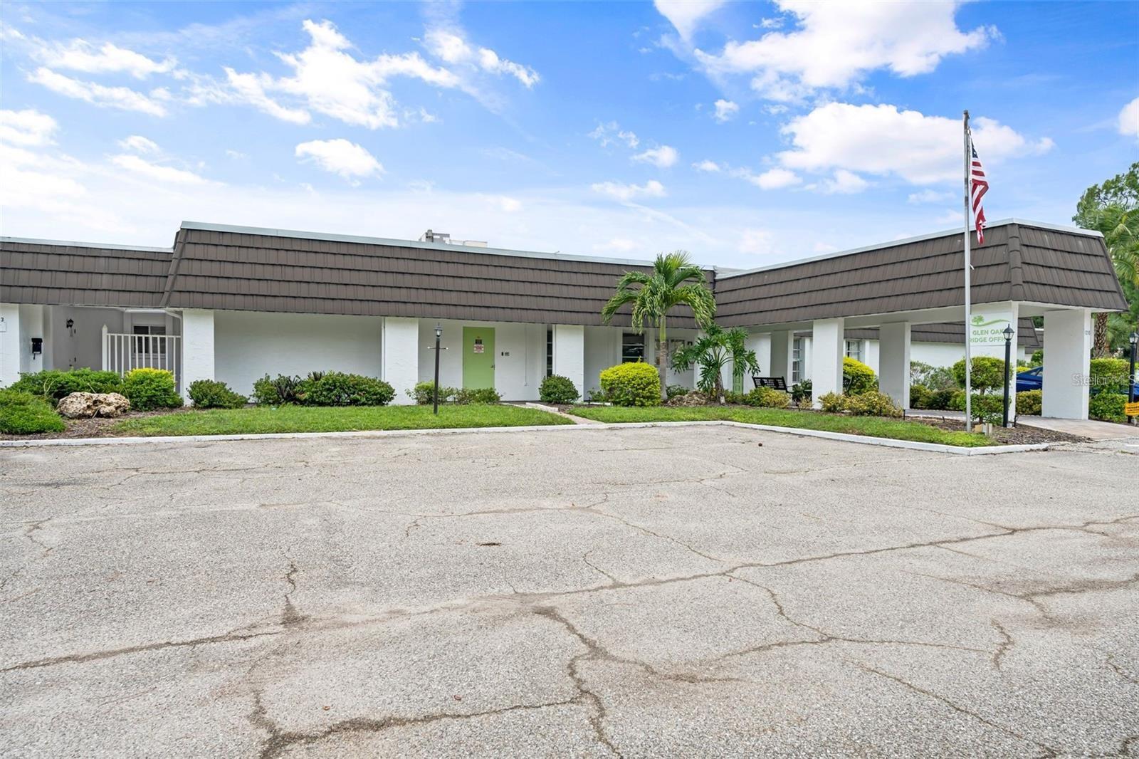 GLEN OAKS RIDGE VILLAS 2 - Residential