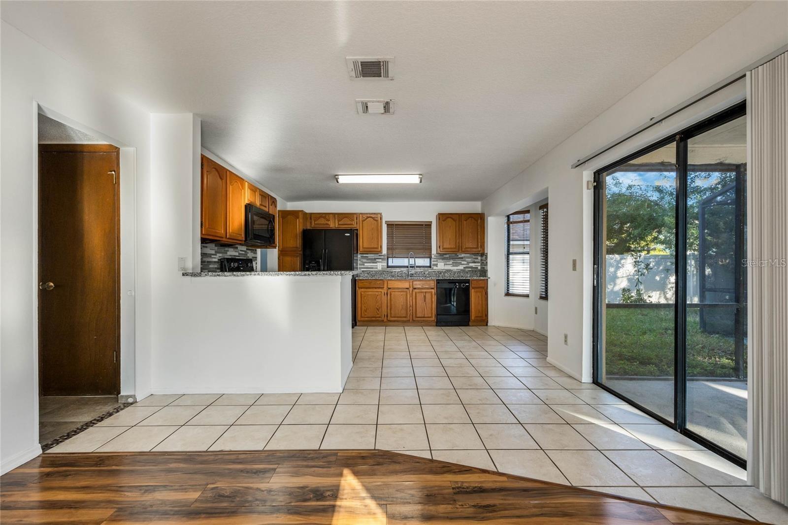 MILL RUN UNIT 8 - Residential