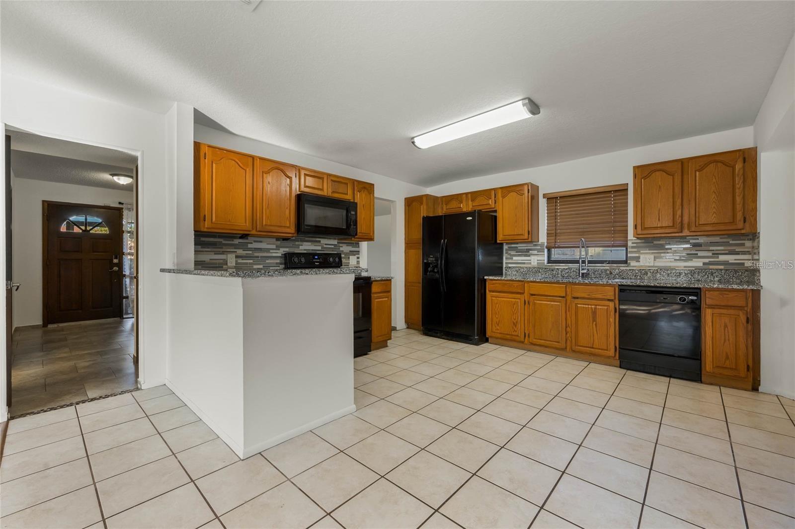 MILL RUN UNIT 8 - Residential