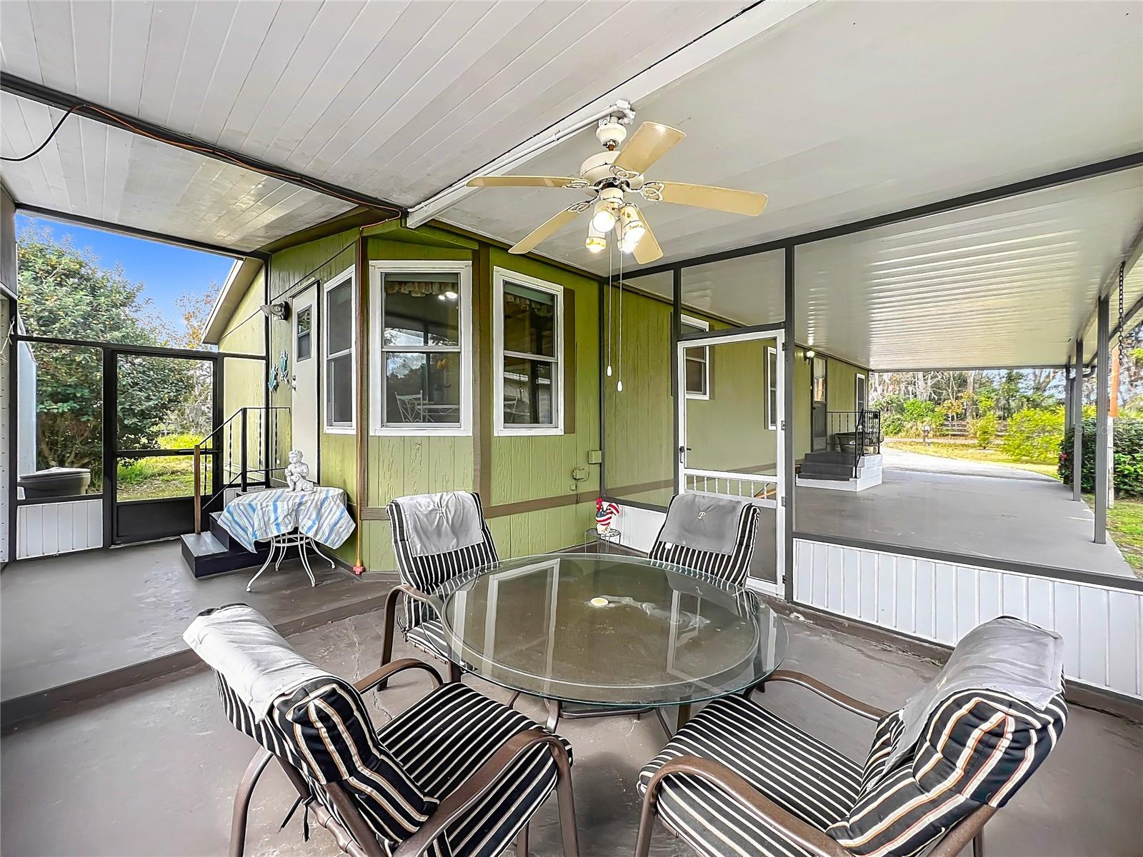 EAST LAKE HARRIS ESTATES - Residential