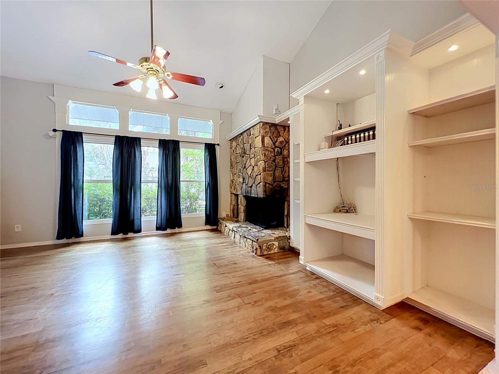LAUREL GARDENS CONDO OR 6129/3917 - Residential
