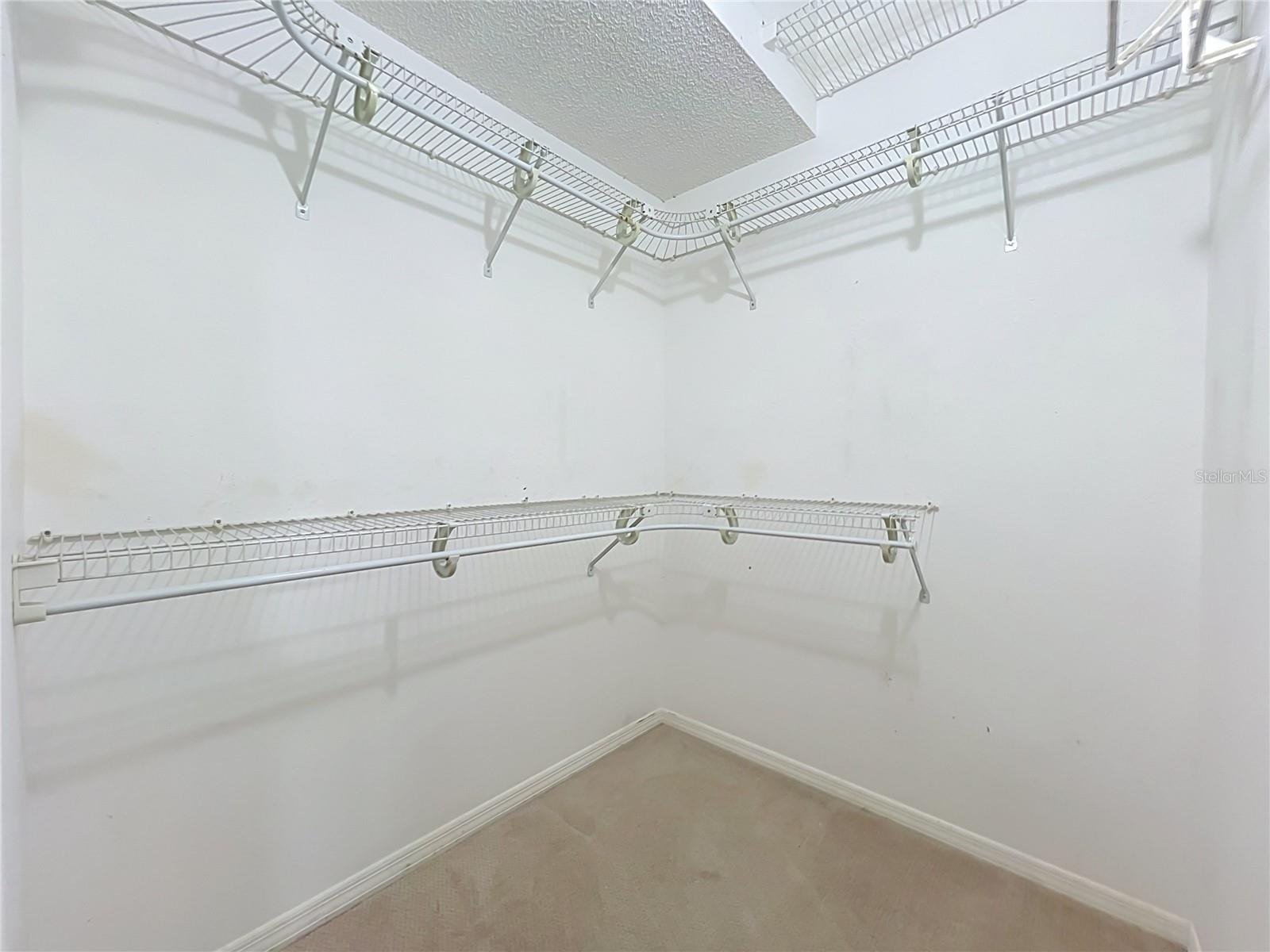 LAUREL GARDENS CONDO OR 6129/3917 - Residential