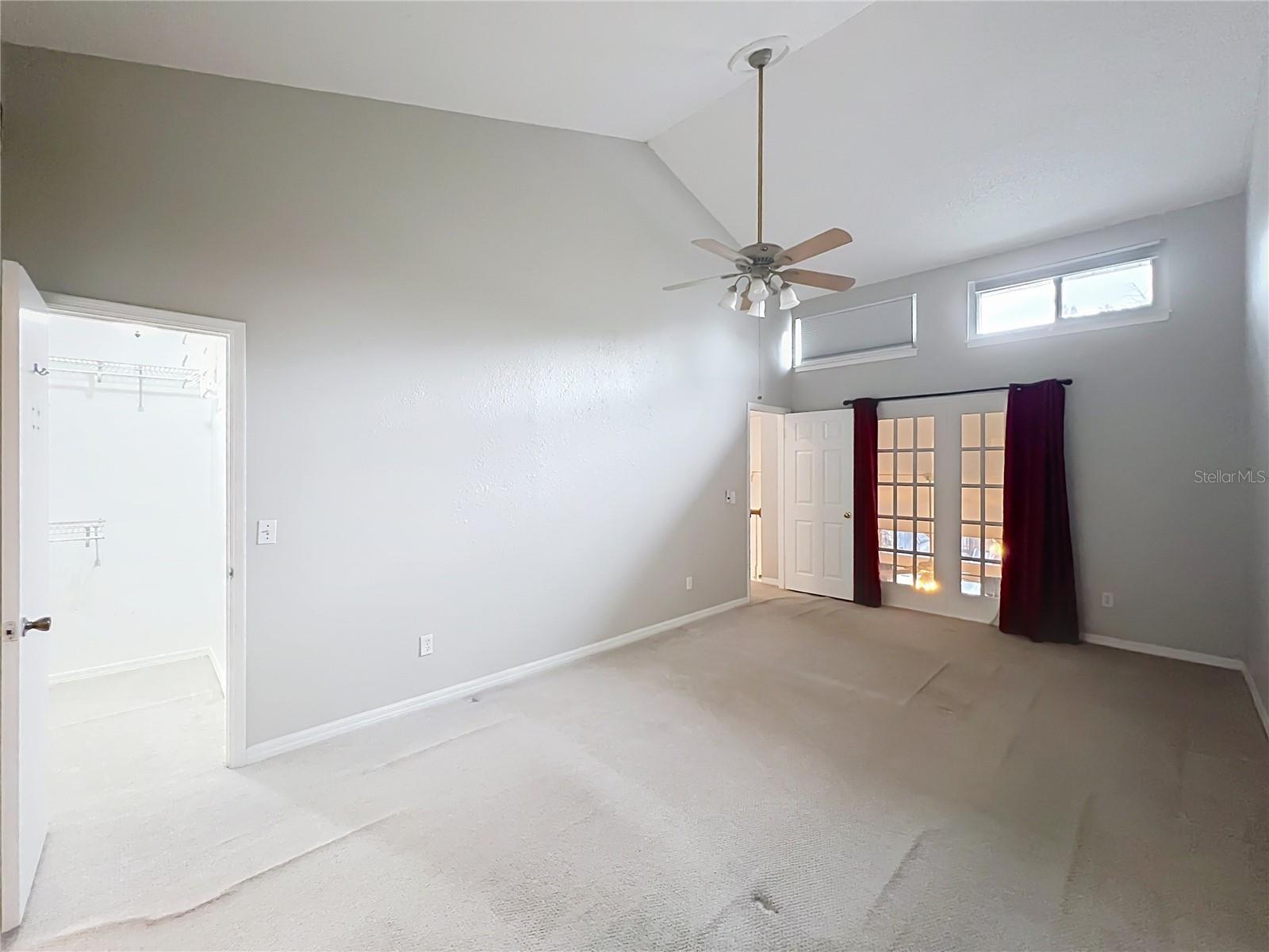 LAUREL GARDENS CONDO OR 6129/3917 - Residential