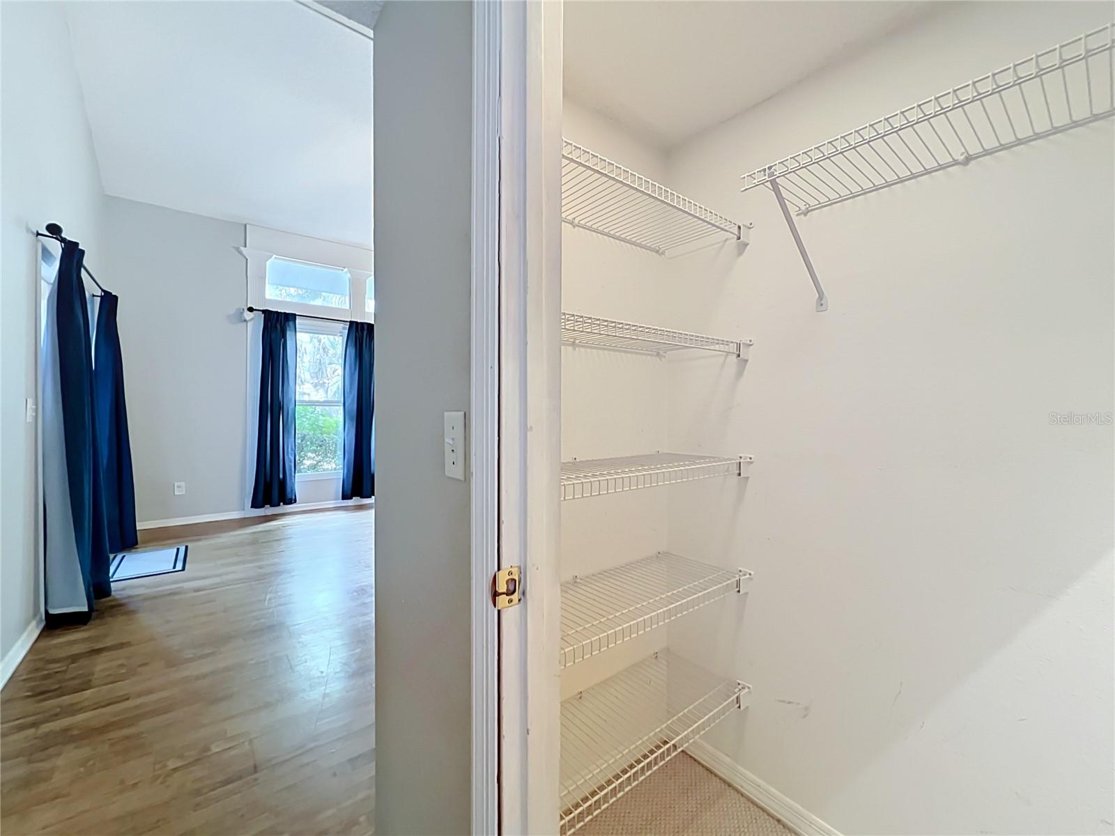 LAUREL GARDENS CONDO OR 6129/3917 - Residential