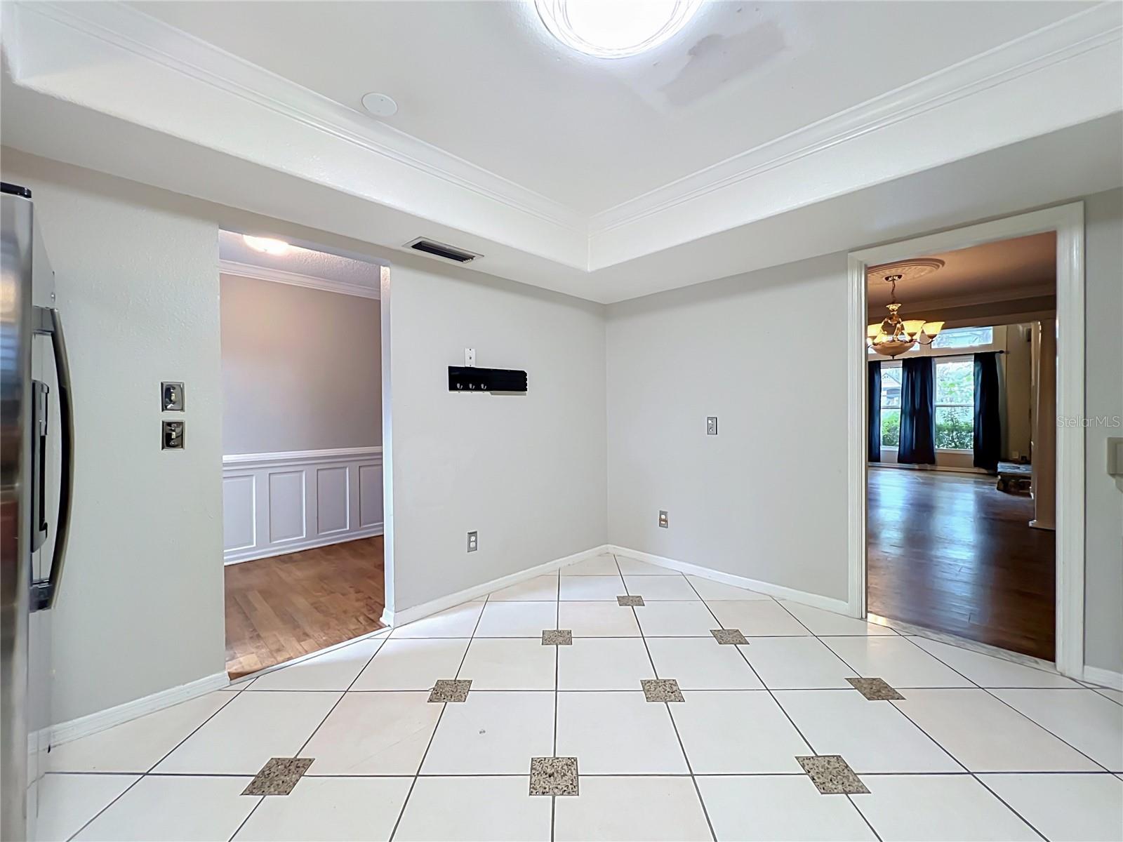 LAUREL GARDENS CONDO OR 6129/3917 - Residential