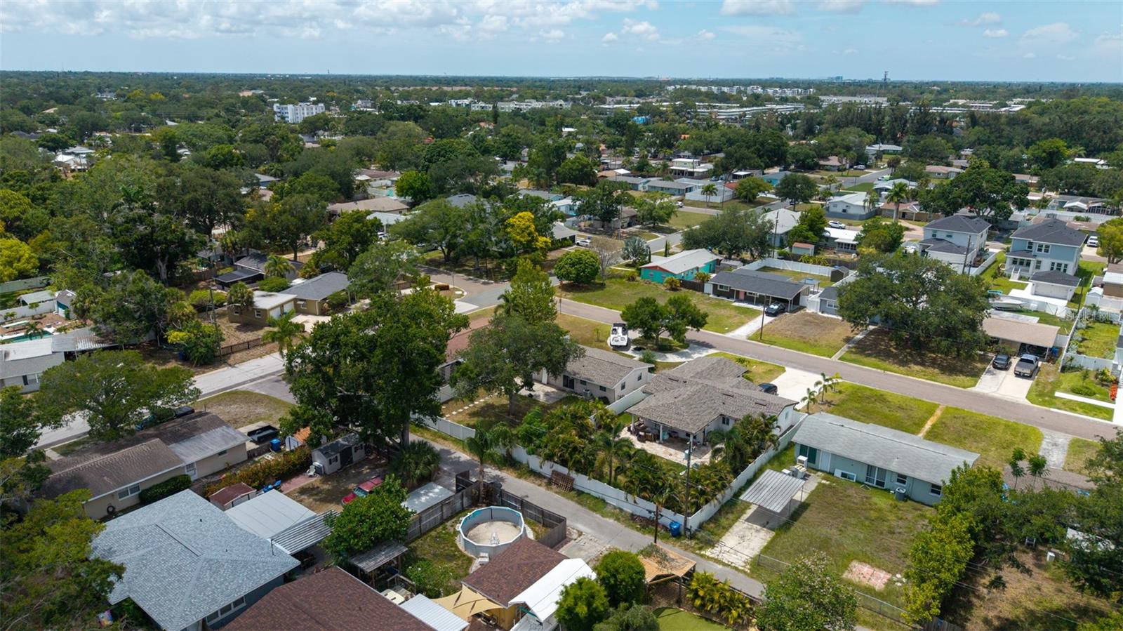 SNELL SHORES MANOR - Residential