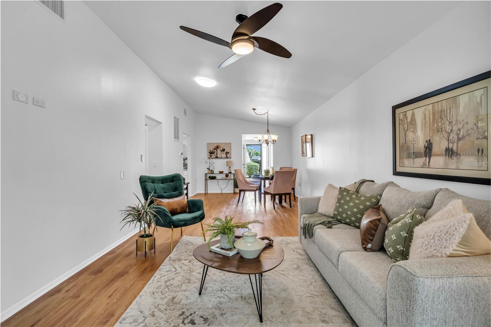 BRIARFIELD - Residential