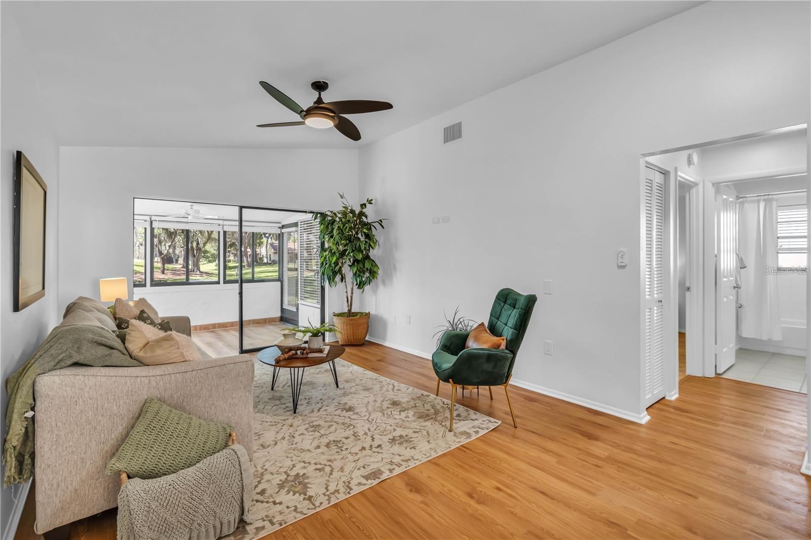 BRIARFIELD - Residential