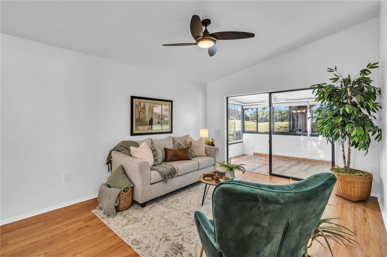 BRIARFIELD - Residential