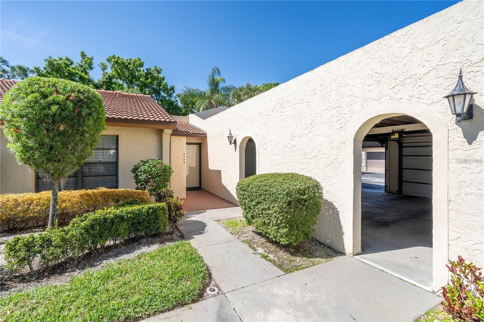 BRIARFIELD - Residential