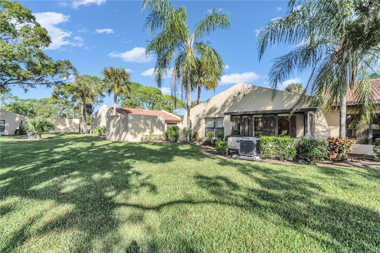 BRIARFIELD - Residential